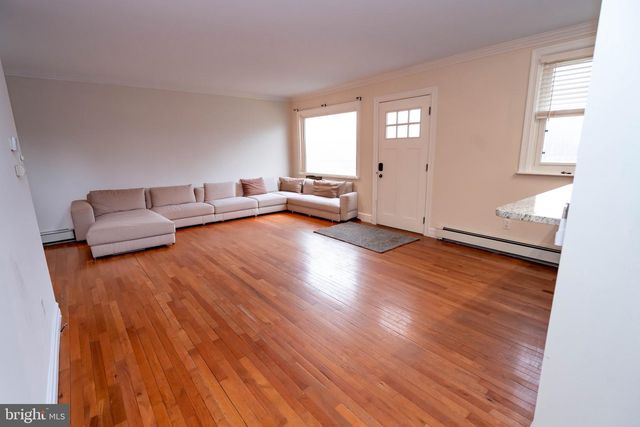 30 S 2ND ST, Perkasie, PA 18944