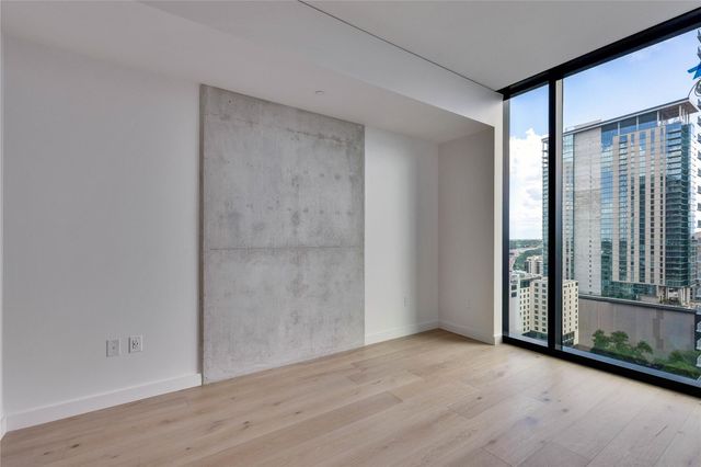 610 Davis ST 2103, Austin, TX 78701