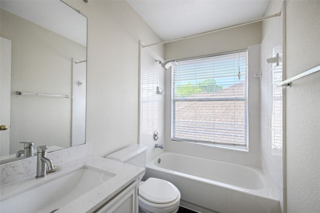 2325 Havard Oak Drive, Plano, TX 75074