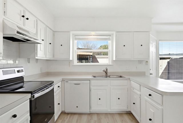 5810 Marina Drive 12, Garland, TX 75043