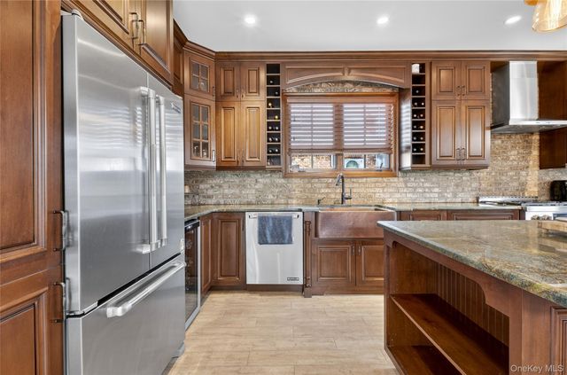 169-14 45th Avenue, Flushing, NY 11358