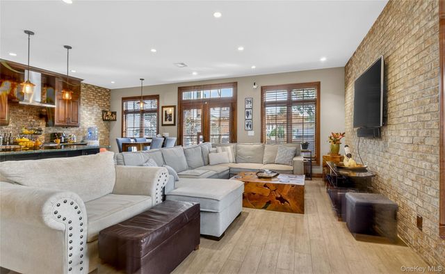 169-14 45th Avenue, Flushing, NY 11358