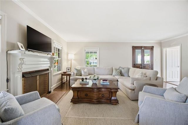 8827 Nc Highway 109, Winston-salem, NC 27107