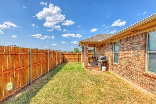 2712 Red Fish Road, Norman, OK 73069