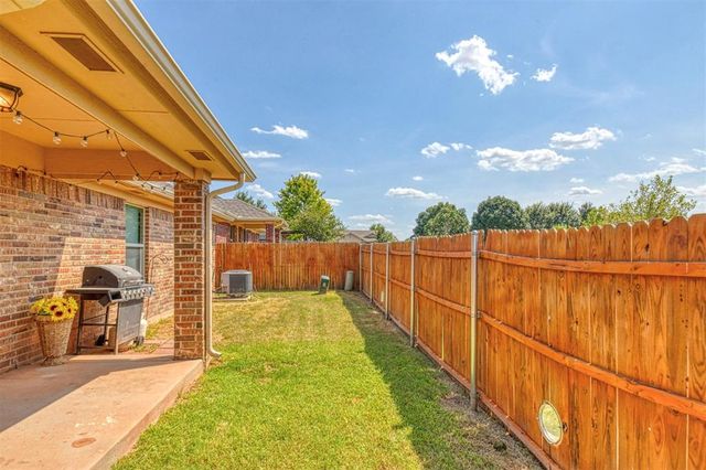 2712 Red Fish Road, Norman, OK 73069