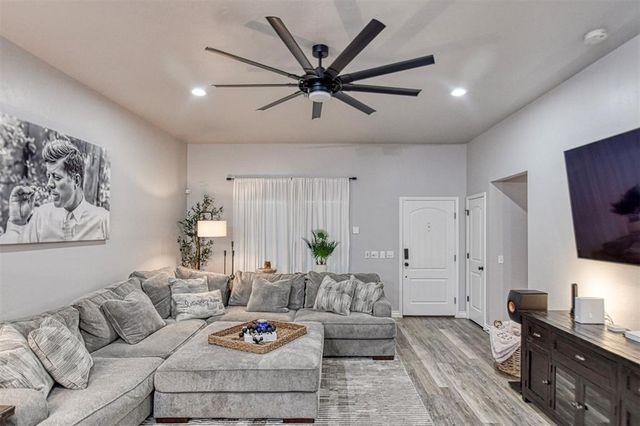 2712 Red Fish Road, Norman, OK 73069