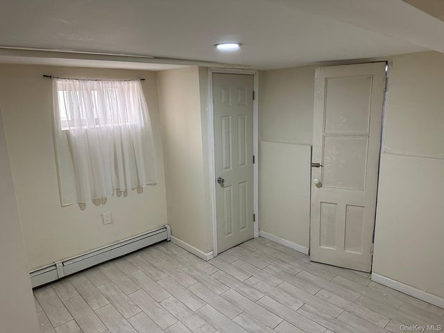 8818 201st Street, Hollis, NY 11423
