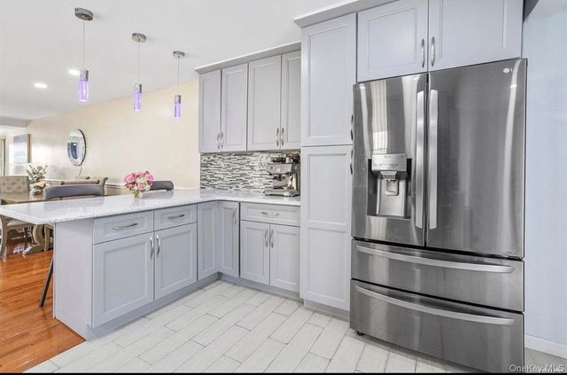 8818 201st Street, Hollis, NY 11423
