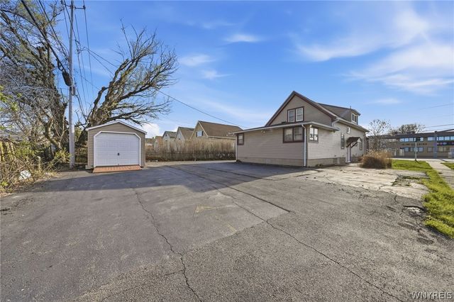 3577 Harlem Road, Cheektowaga, NY 14225