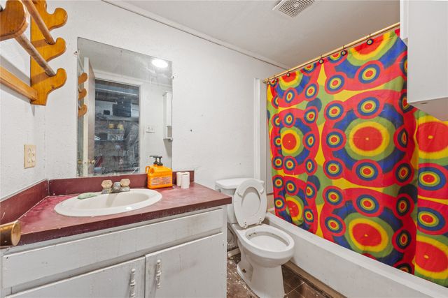 5800 Churchill Avenue, Dallas, TX 75227