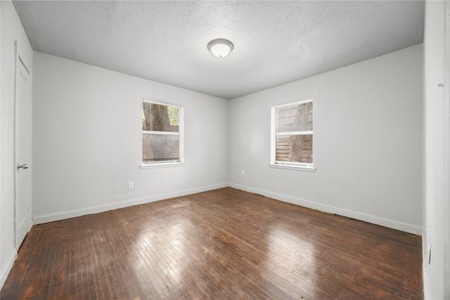 5800 Churchill Avenue, Dallas, TX 75227