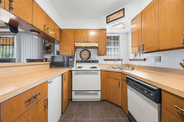 5800 Churchill Avenue, Dallas, TX 75227