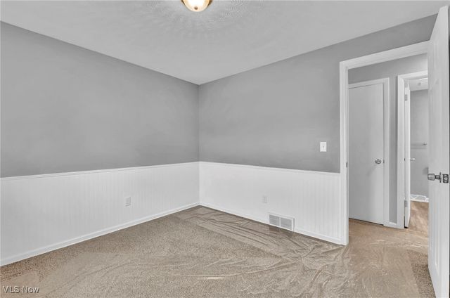 5116 7 Pines Drive, Lorain, OH 44053