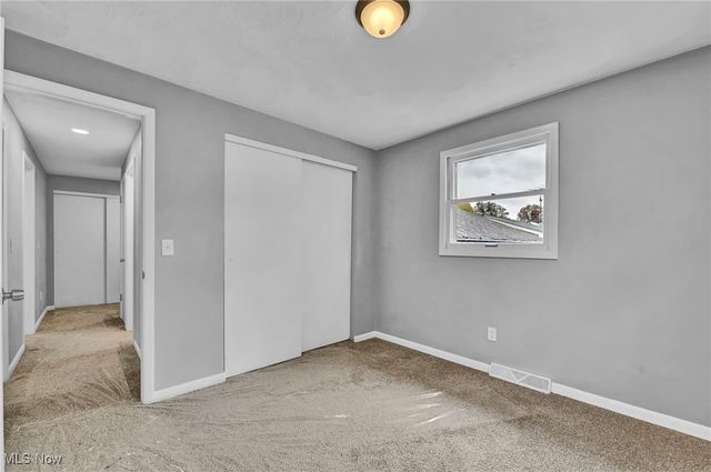 5116 7 Pines Drive, Lorain, OH 44053