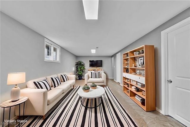 5116 7 Pines Drive, Lorain, OH 44053