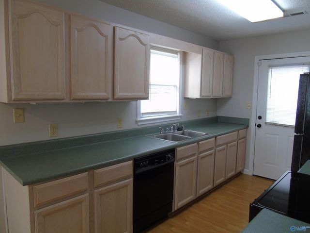 1503 Rison Avenue NE, Huntsville, AL 35801