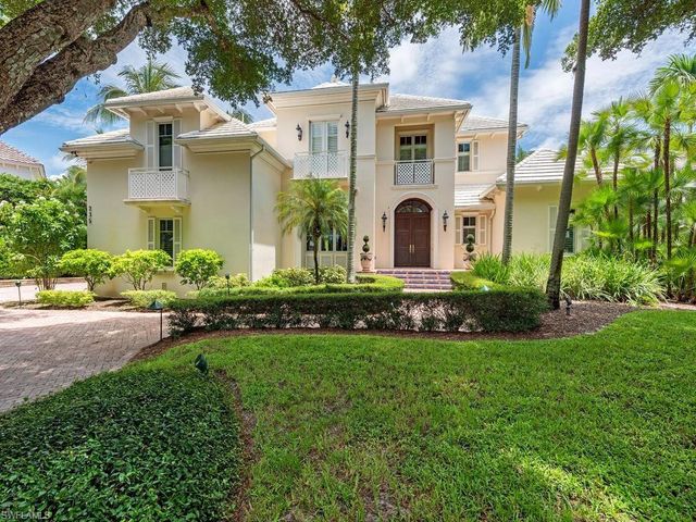 235 Little Harbour LN, Naples, FL 34102