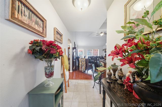 606 W 54th Street, Sand Springs, OK 74063