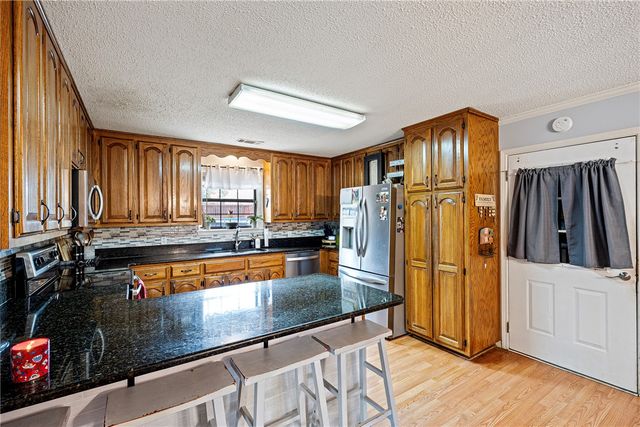 260 Richland Circle, Russellville, AR 72802