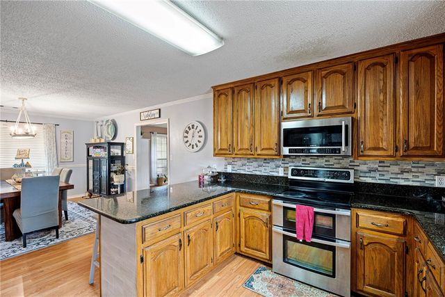 260 Richland Circle, Russellville, AR 72802