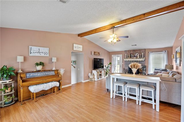 260 Richland Circle, Russellville, AR 72802