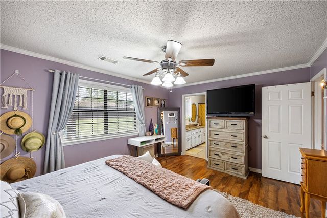 260 Richland Circle, Russellville, AR 72802