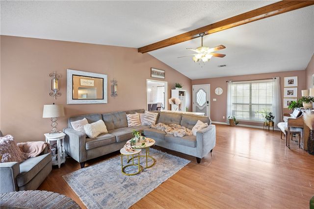 260 Richland Circle, Russellville, AR 72802