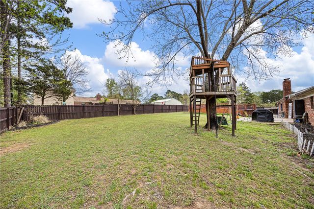 260 Richland Circle, Russellville, AR 72802