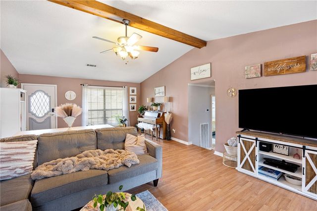 260 Richland Circle, Russellville, AR 72802