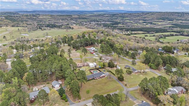 260 Richland Circle, Russellville, AR 72802