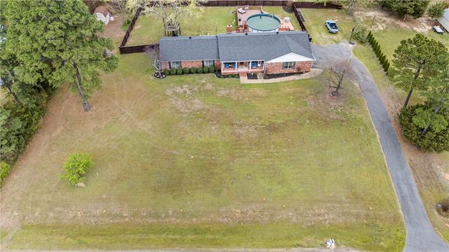 260 Richland Circle, Russellville, AR 72802