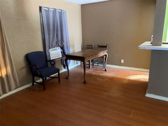 603 Hospital Street, Tomball, TX 77375