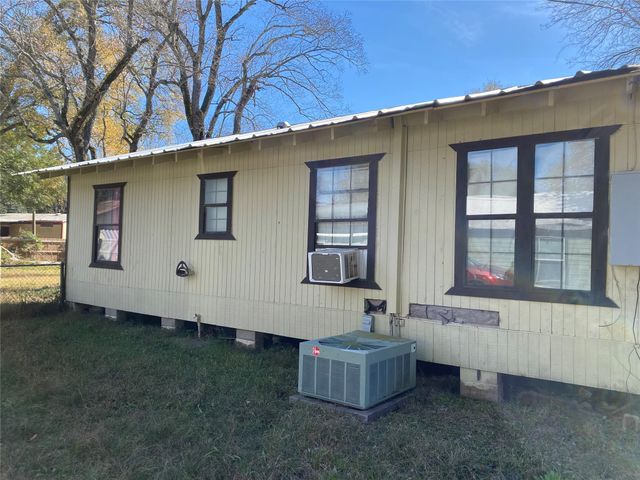 603 Hospital Street, Tomball, TX 77375