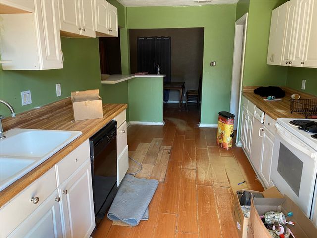 603 Hospital Street, Tomball, TX 77375