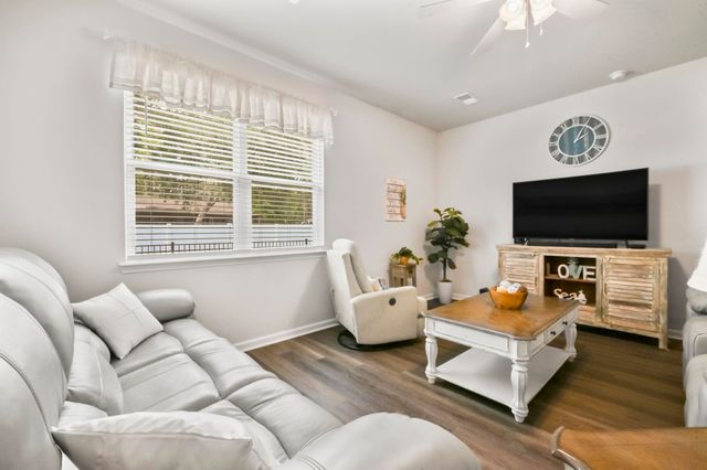 278 Columbus St., Conway, SC 29526