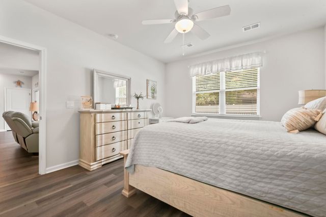 278 Columbus St., Conway, SC 29526