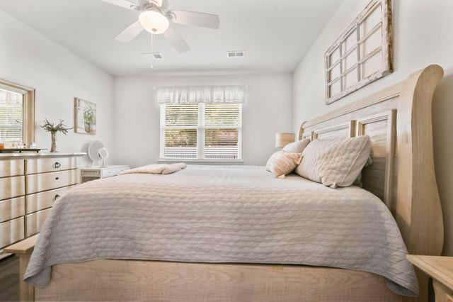 278 Columbus St., Conway, SC 29526