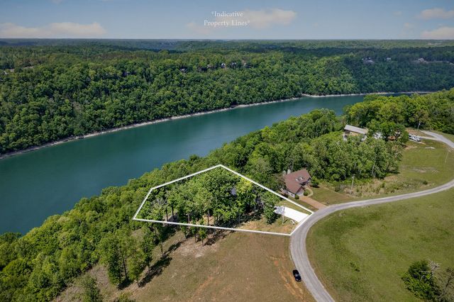 1171 Hutchins Bend Rd, W, Sparta, TN 38583