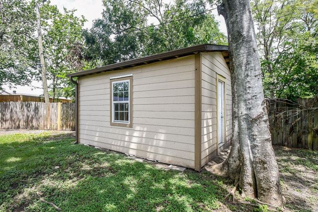 1405 Richard Avenue, Pasadena, TX 77506
