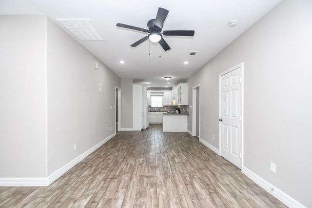 1405 Richard Avenue, Pasadena, TX 77506