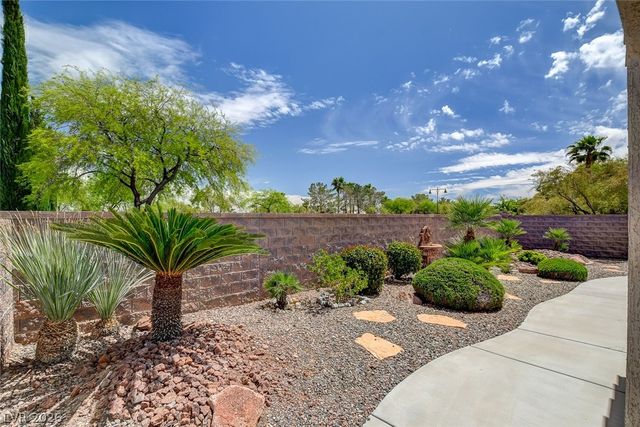4120 Matina Bella Street, Las Vegas, NV 89135