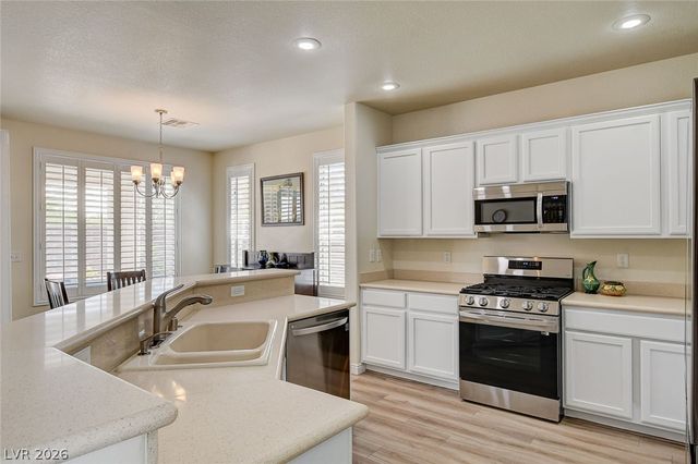 4120 Matina Bella Street, Las Vegas, NV 89135