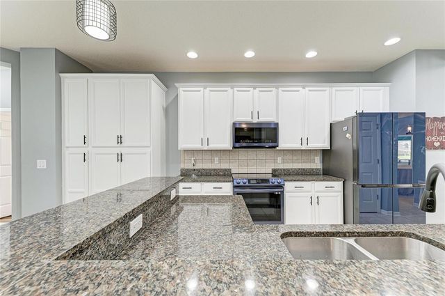 8005 115TH AVENUE E, Parrish, FL 34219