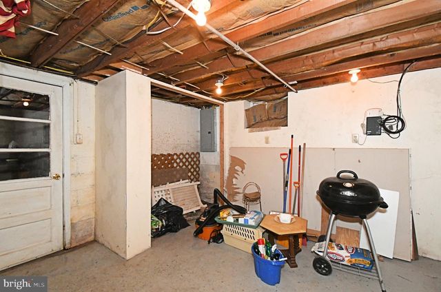 725 MINE HILL RD, Schwenksville, PA 19473