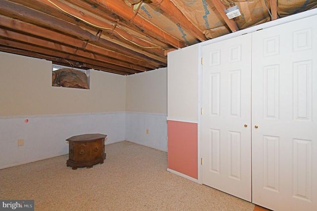 725 MINE HILL RD, Schwenksville, PA 19473
