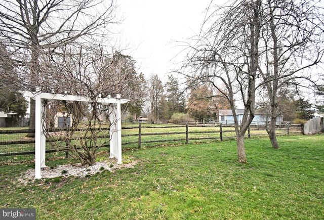 725 MINE HILL RD, Schwenksville, PA 19473