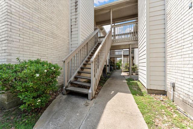 3919 Fairmont Parkway 250, Pasadena, TX 77504