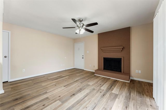 3919 Fairmont Parkway 250, Pasadena, TX 77504