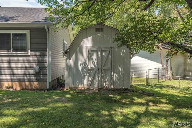 3 Thornway Court, St Peters, MO 63376