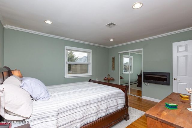 11 Palmetto Point Street, Toms River, NJ 08757